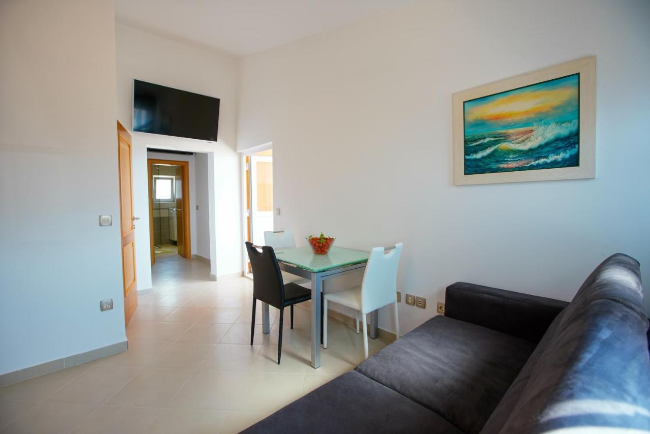 Maslina & Lavanda Apartment Подстрана Екстериор снимка