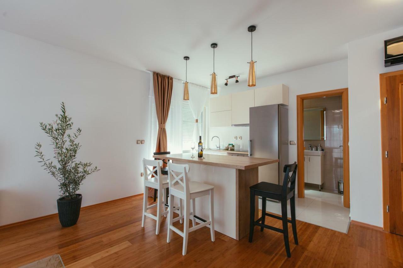 Maslina & Lavanda Apartment Подстрана Екстериор снимка