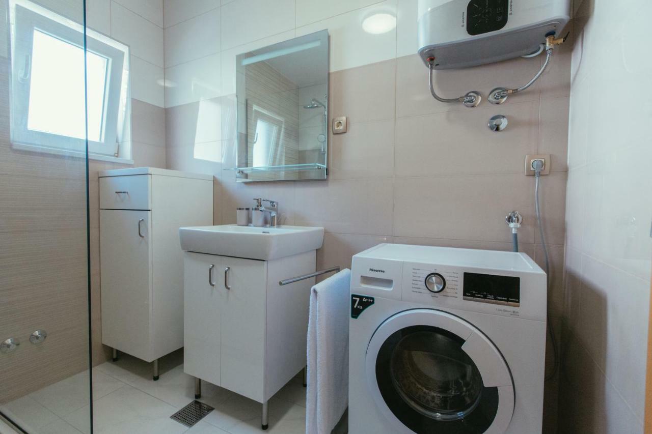 Maslina & Lavanda Apartment Подстрана Екстериор снимка