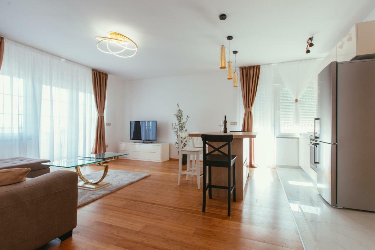 Maslina & Lavanda Apartment Подстрана Екстериор снимка