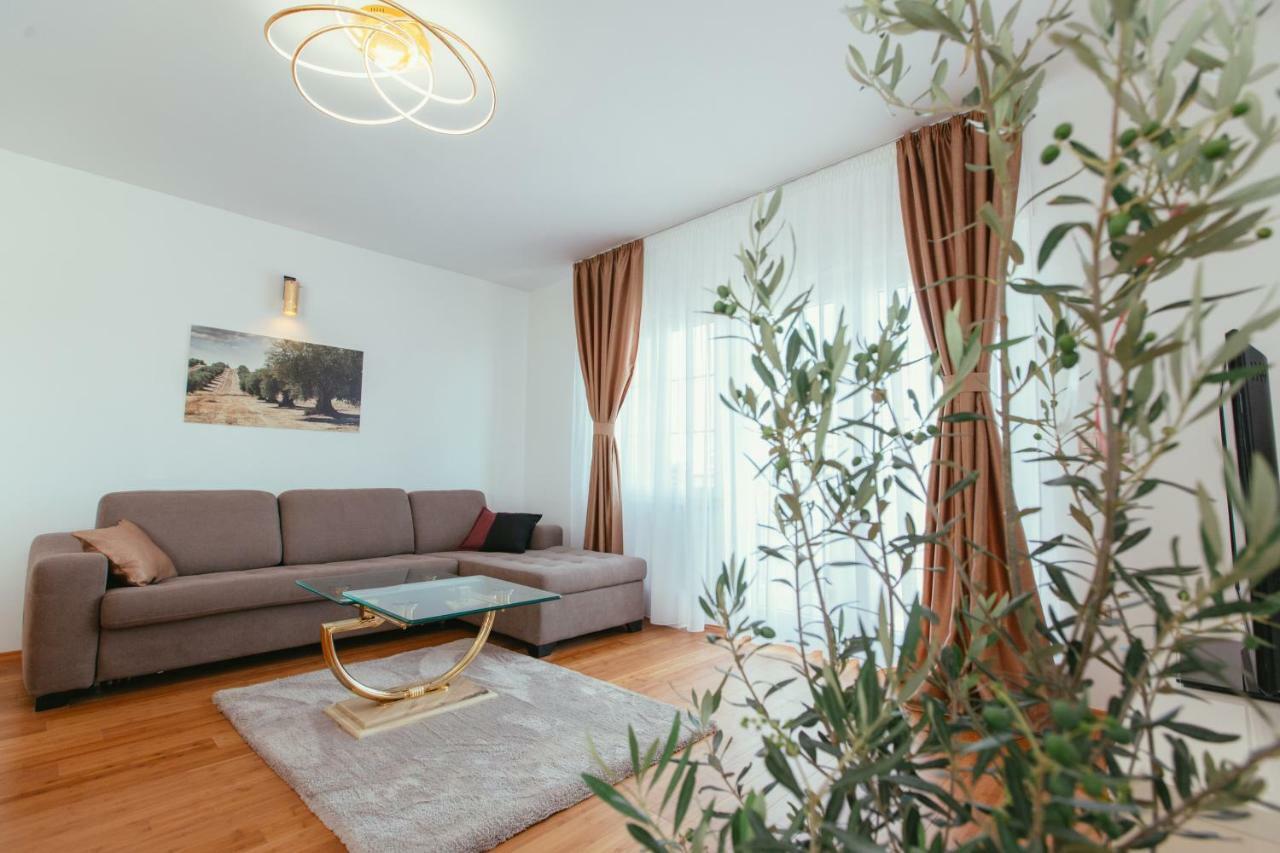 Maslina & Lavanda Apartment Подстрана Екстериор снимка